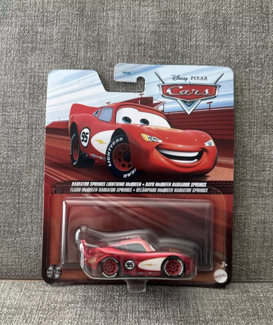 DISNEY PIXAR CARS RADIATOR SPRINGS LIGHTNING MCQUEEN Diecast Toy Car