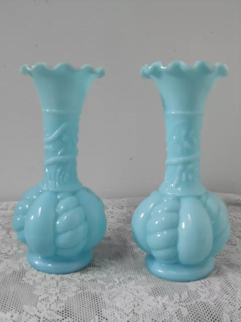 1 Paar Vasen Opalglas Glasvase blau hellblau H 20cm