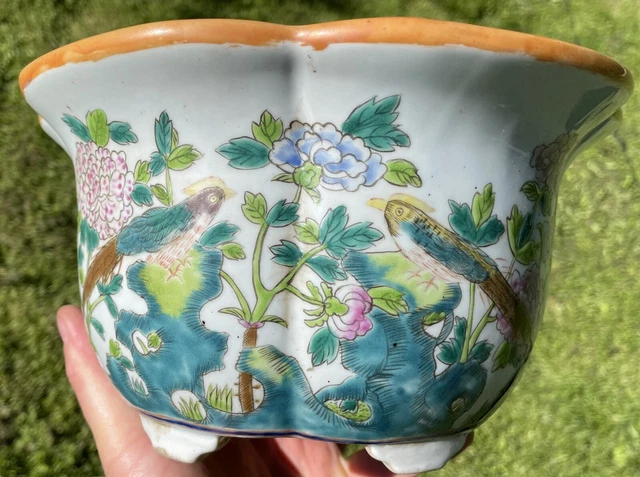 BEL ANCIEN CACHE pot en email Cloisonné sur cuivre. Oiseaux, fleurs