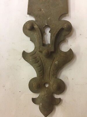 Early Hand-forged Keyhole Escutcheon Backplate ~ Leaf Design  ~ HW35 2