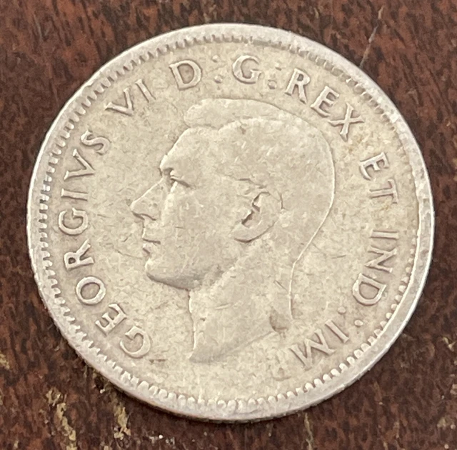 Canada 1945 10 Cents Silver Very Nice Condition L90