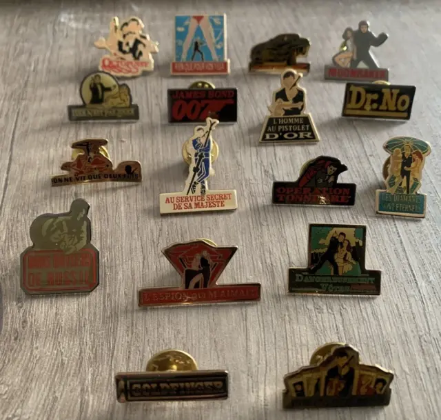 Collection 17 Pin's James BOND 007 (17 Pin's : Octopussy Dr No Moonraker...)