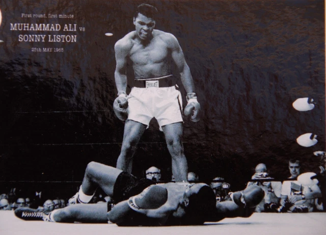 Close Up Poster Muhammad Ali London 1966 (84 cm x 59,5 cm