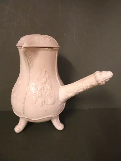 Chocolatière en faience de St Clément ou Pont-aux-choux .XVIII°.(vase,plat..