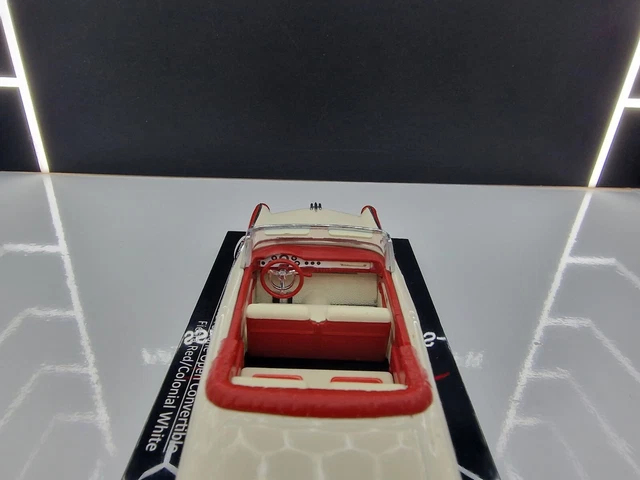 1/43 Vitesse American Classics Ford Fairlane Open Convertible 8