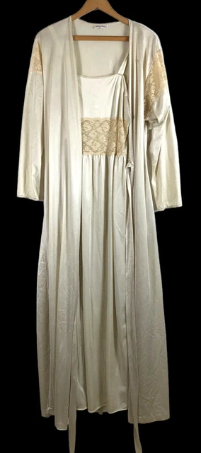 Vtg Peinoir Set DVF Designer Diane Von Furstenberg Nightgown & Robe Romantic S