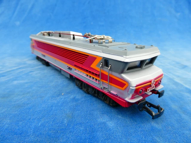 709448_9