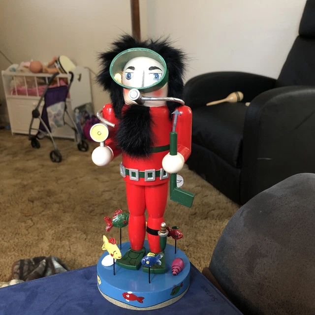 VINTAGE NUTCRACKER VILLAGE Scuba Diver 10" Figurine 2001 Red Wood 65