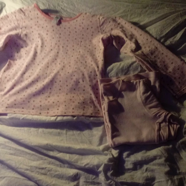 Girls clothing age 9-10 years, 2× Light pink pyjama tops
