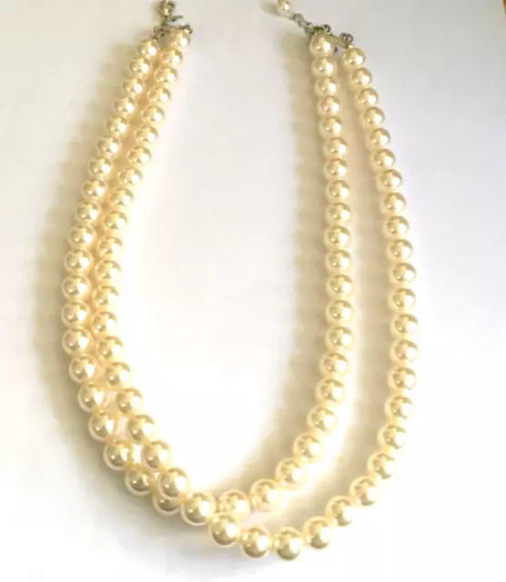 Vintage Signed Rmn Roman Faux Pearl Necklace 16" Silver Tone Nice Sale