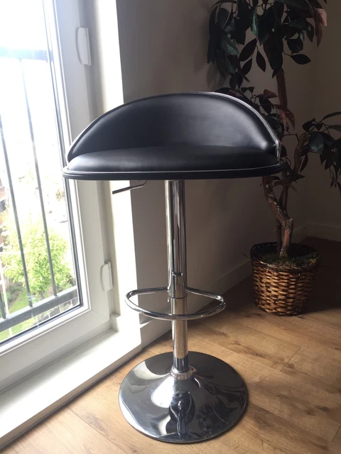 Swoon welles store bar stool