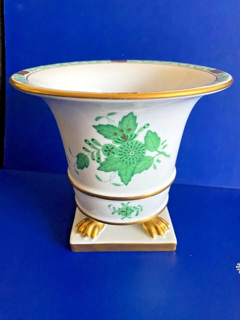 Herend Porcelain Handpainted Green Chinese Bouquet Cache Pot 6402/Av