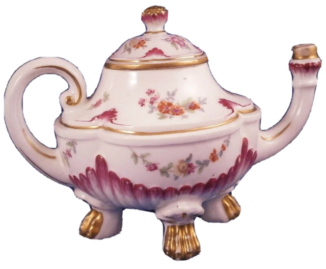 Petite Théière En Faïence Vernissée Blanche – Sans Marque, Style Traditionnel