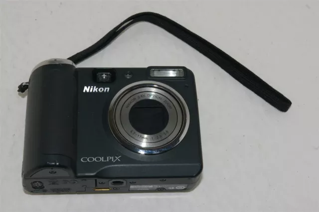 Nikon COOLPIX P50 8.1MP Digital Camera Black PLEASE READ TESTED!