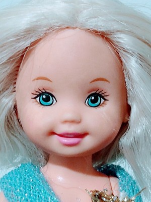 BARBIE'S LITTLE SISTER Kelly Doll With Blue Dress Vintage 1994 Mattel