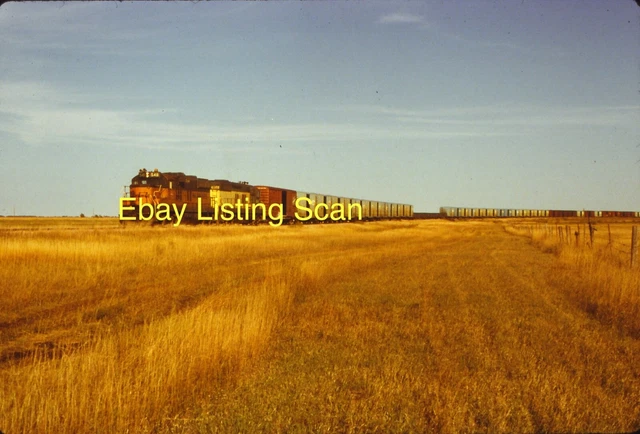 Milwaukee Road-MILW-SD10 #548 w/C&NW-Allentown SD-May 1961-Used 35mm Slide