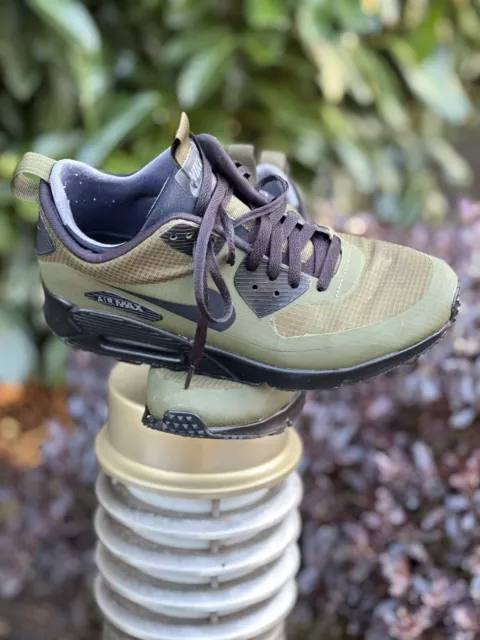 Nike air hotsell 9 mid winter
