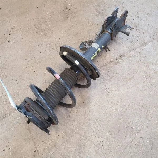 Driver Strut Front 6 Cylinder Fits 16-19 INFINITI QX60 352950