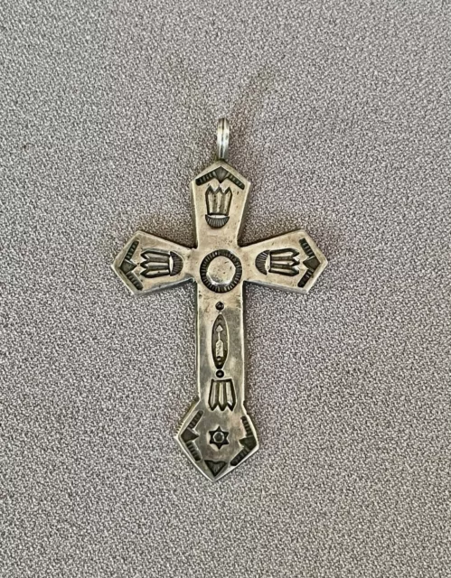 Antique Hand Crafted Silver Southwest Indian Navajo Native Crucifix Cross