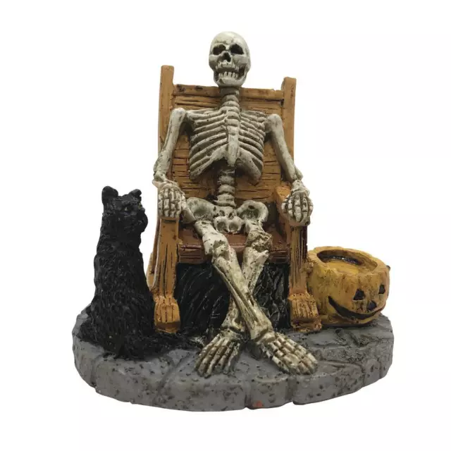 Halloween ~ Spooky Skeleton on chair ~ FG square Figurine