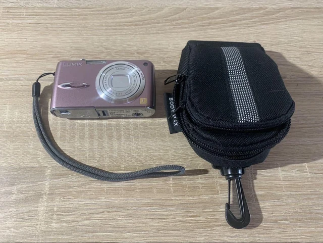 5464 PANASONIC LUMIX Pink Digital Camera FX01 Good condition