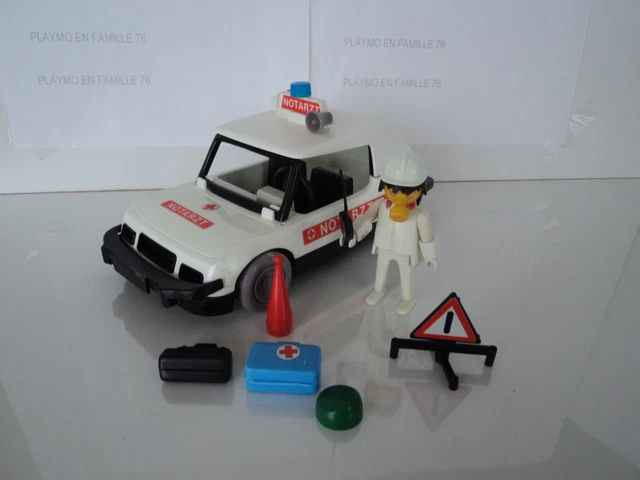 PLAYMOBIL vintage city life voiture médecin valises panneau set 3217 de 1977 #3