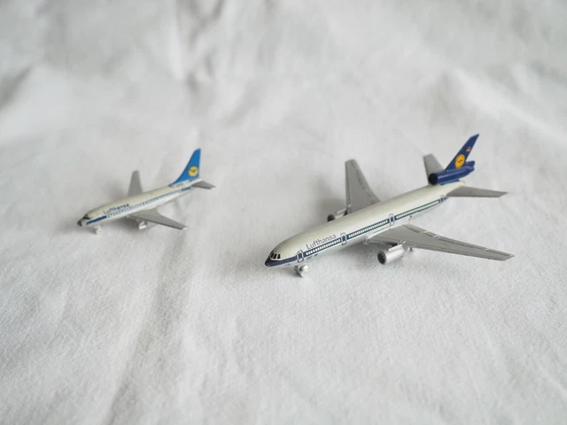 Lot De Miniatures Avions Schabak - Lufthansa Et Condor - Modèles Réduits Occasion