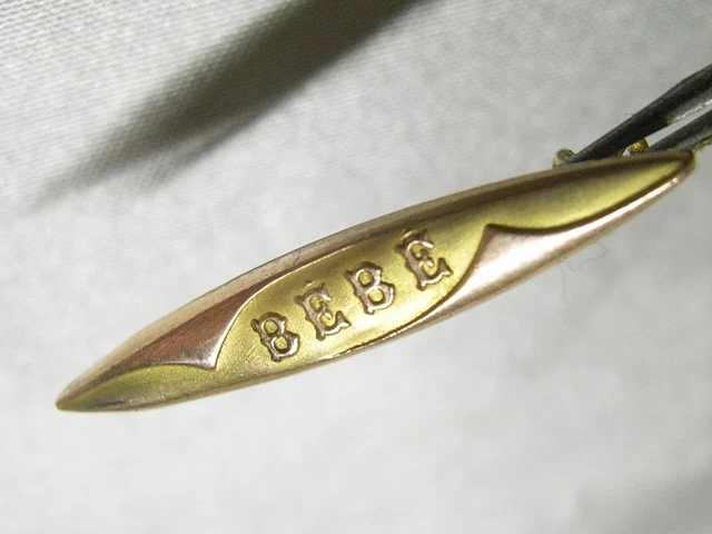 Belle Broche Ancienne Plaquée Or - Bavette Vintage En Excellent état