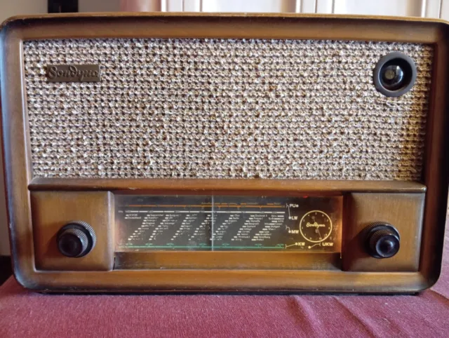 radio d'epoca a valvole
