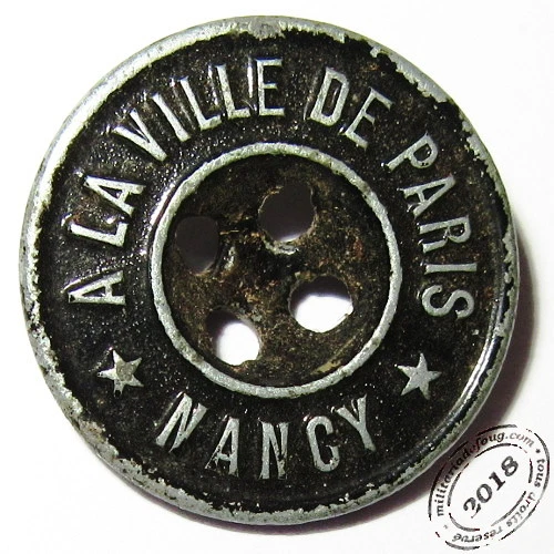 Bouton Ancien En Verre Fleuri - Diamètre 1,3 Cm, Occasion, Pour Couture Ou Collection