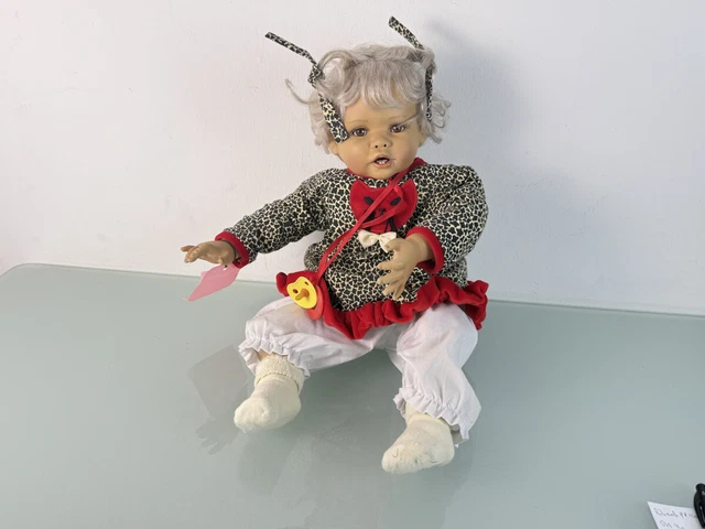 Poupée d'artiste de collection poupée porcelaine Gaby Schlotz