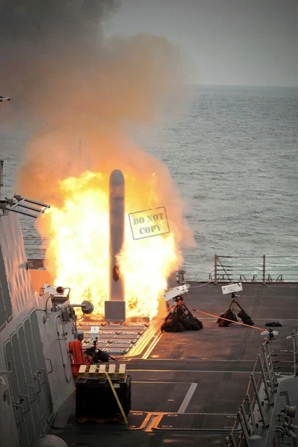 US NAVY USN  guided-missile destroyer USS Sterett (DDG 104) 8X12 PHOTOGRAPH NW