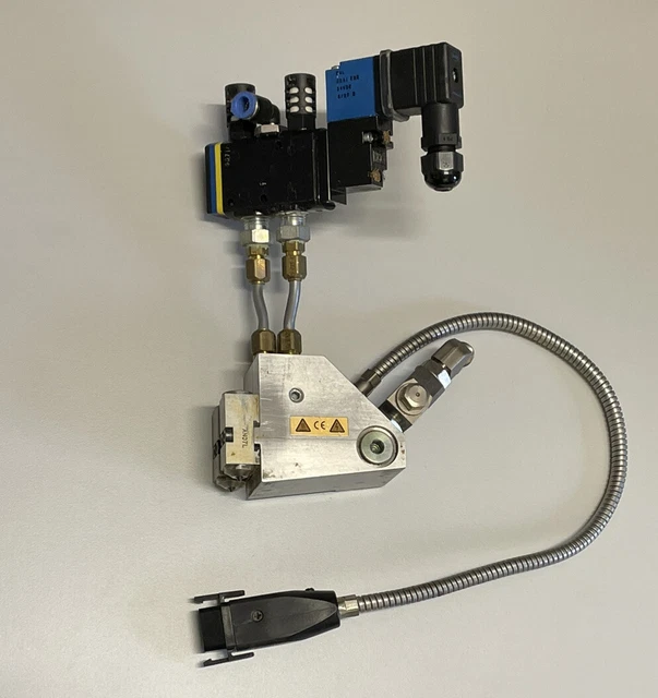 Nordson / doppio ugello adesivo / MIB-R1602TLBCAF43SGA-00 / ID:8513085