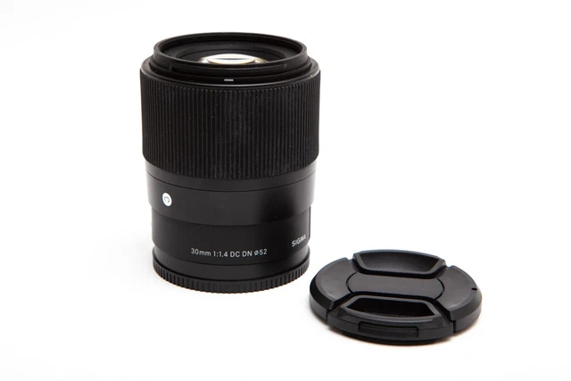 Lente Sigma AF 30 mm f1,4 f/1,4 C DC DN 30/1,4 Sony montaje E - ¡Nido! (EE. UU.)