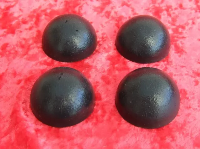 4 x 19 mm. Diameter Sorbothane Isolation Feet/Hemispheres. Improved Reproduction