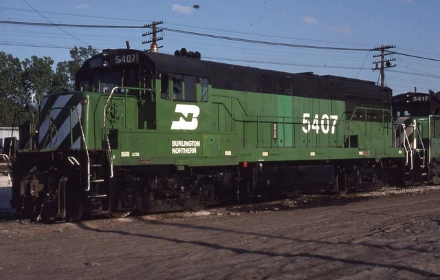 BN BURLINGTON NORTHERN Railroad Train Locomotive OMAHA NE Original Photo Slide