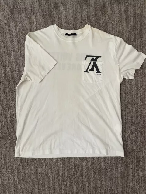 Louis Vuitton Men's Khaki Cotton Varsity Printed Aloha T-Shirt