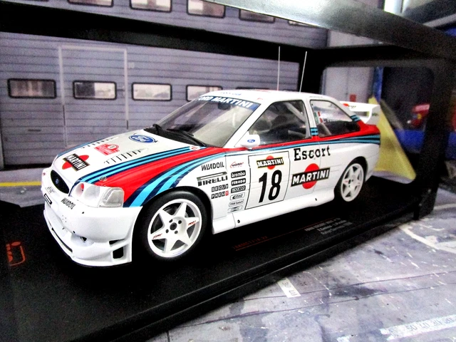 IXO 1/18 - Ford Escort WRC #22 - Rallye Sanremo 1998 - Medeghini - Blanc