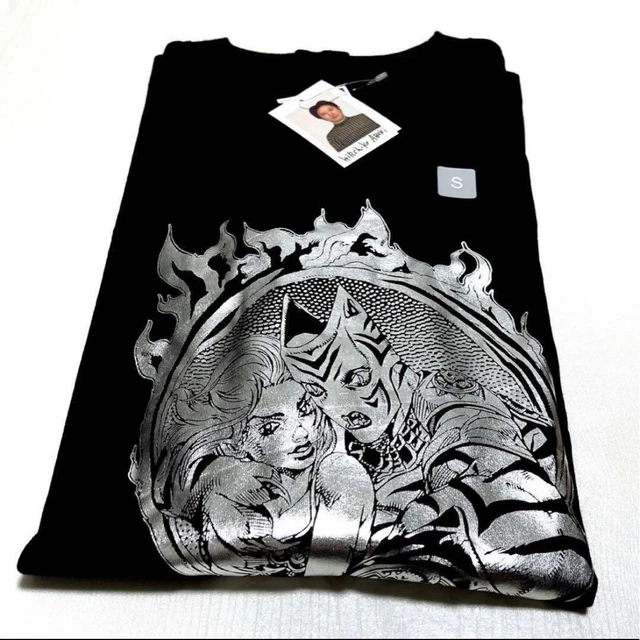 T-shirt Vintage JoJo’s Bizarre Adventure X Uniqlo – Blanc Taille L – Neuf Avec étiquettes – Collector Années 2000