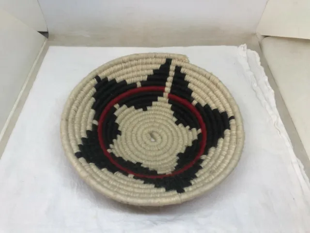 Decorative Round 8"x2" Basket Coiled Handmade Mexico Collectible Vintage