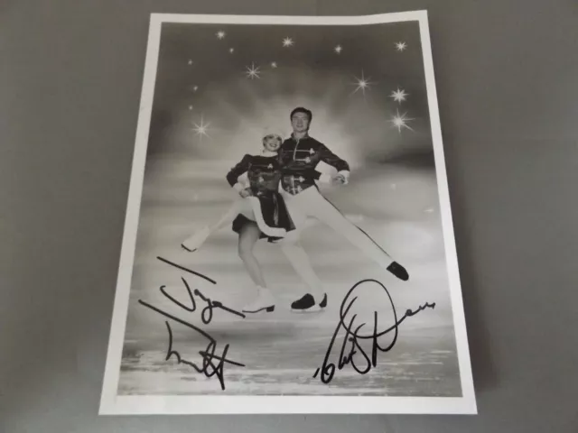 8" x 6" PHOTO SIGNED BY JAYNE TORVILL & CHRISTOPHER DEAN - ICE SKATING