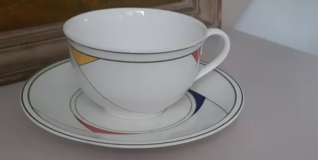 Superbe Grande Tasse Et Sous Tasse Décor Trio, Villeroy & Boch