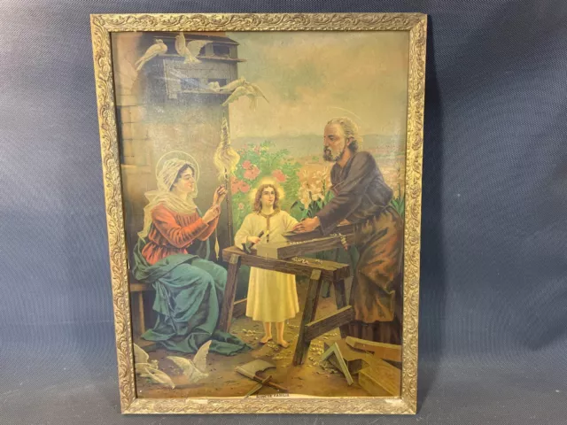 Ancien cadre en bois et plâtre doré avec image religieuse Sainte famille vintage