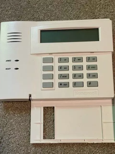 Faltan pegatinas para teclado Honeywell Home 6160RF