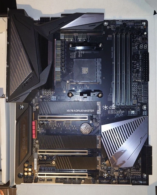 GIGABYTE X570 AORUS Master AM4 AMD Ryzen Motherboard (WONT POST) £75.00