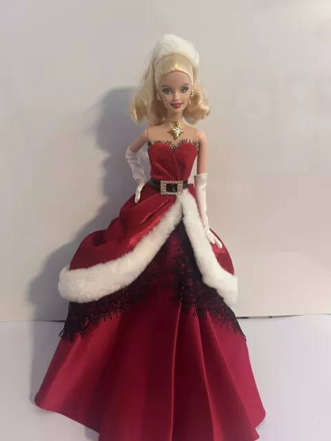 Christmas barbie top 2007