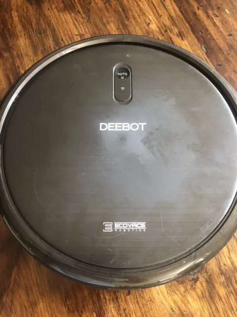 Aspirateur robotisé Ecovacs DEEBOT N79 DN622.11 sans chargeur, pas de télécommande LIRE