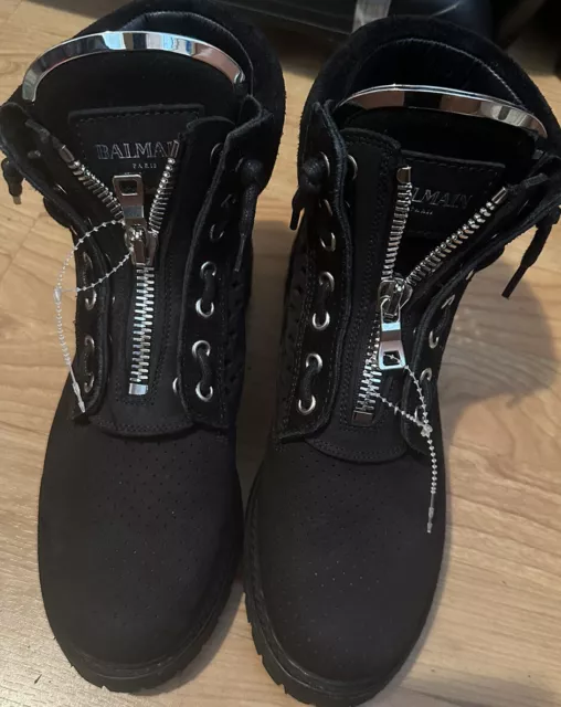 Balmain tundra pierced suede boots
