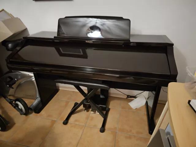 E Piano Technics SX-PR902