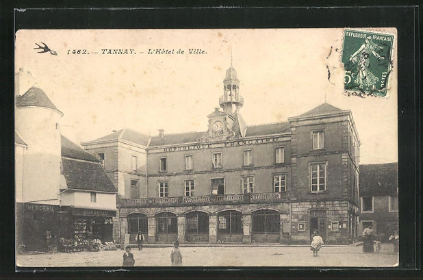CPA Tannay, l´Hotel de Ville